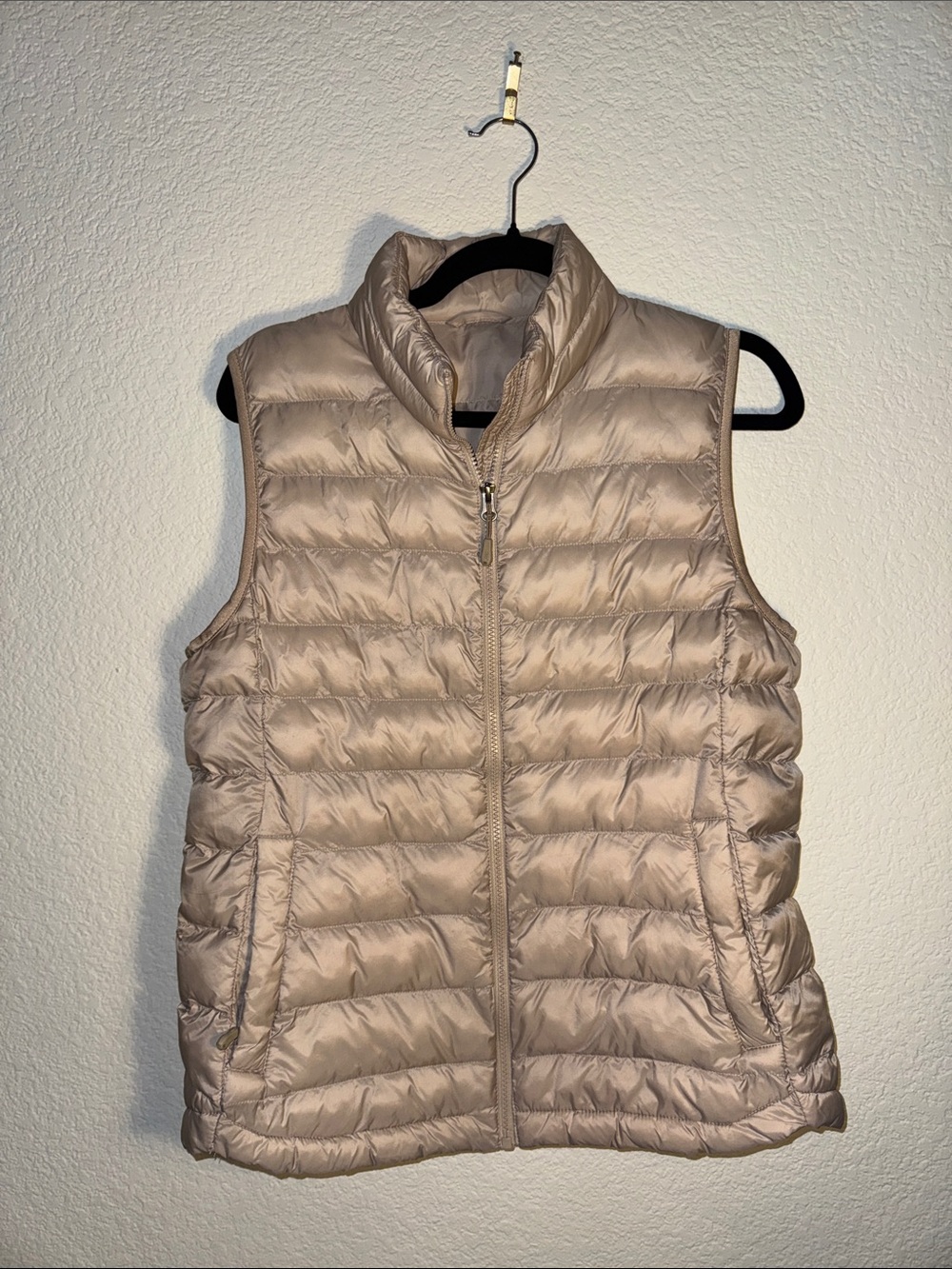 Lightweight Quilted Women's Vest in Taupe